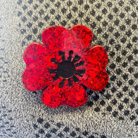 Poppy pin, Poppy Brooch, Remembrance day poppy, resin poppy, large bobby pin